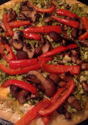 A picture of 3 Cheese Pesto Chicken Pizza.