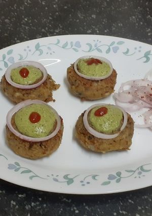 A picture of Black Gram & Elephant Yam Kebab Platter.