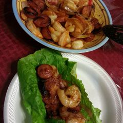 A picture of Shrimp-n-Sausage.
