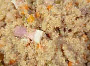 Una foto de guiso de quinoa