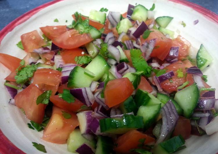 How to Prepare Ultimate Simple Summer Salad