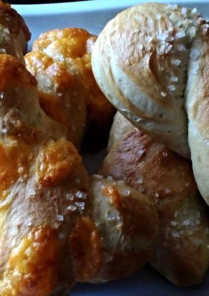 A picture of Cheesy Or Salty Pretzel Twists.