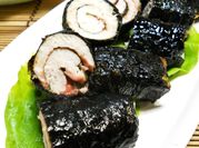 A picture of nori leaves