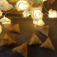 Bbq samosas A picture of Bbq samosas.