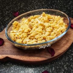 A picture of Suji Halwa !!.