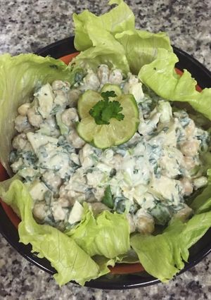 A picture of Chickpea Delight With Greek Yogurt Dressing.