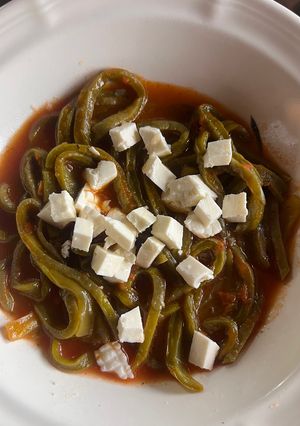 Una foto de Spaghetti de nopal