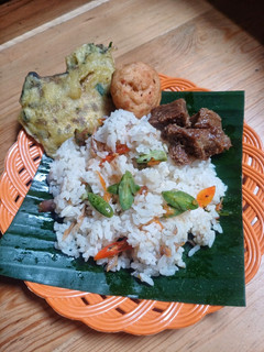 Foto resep Nasi Liwet Rice cooker (pake santan)