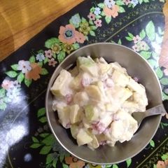 A picture of Creamy fruit chaat.