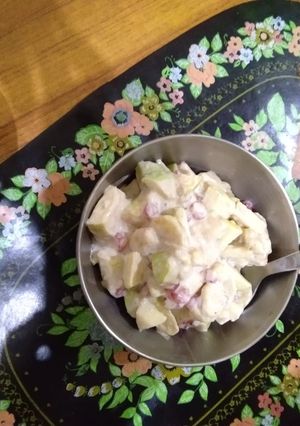 A picture of Creamy fruit chaat.