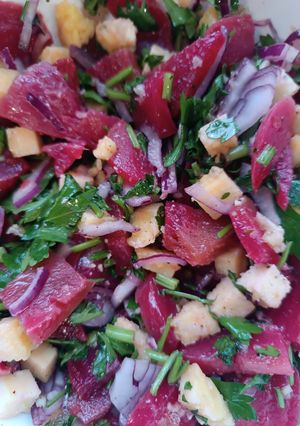 Фото Салат 🥗 з буряка і сиру.