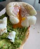 Huevos pochados en Thermomix, desayuno nutritivo