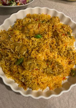A picture of Chicken biryani.