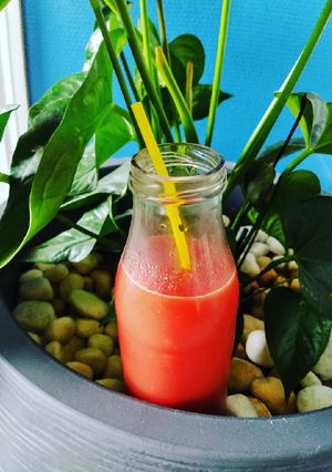 Une photo de Jus de betterave, carottes, orange et citron