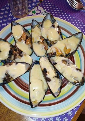 Una foto de Choritos maltones a la parmesana