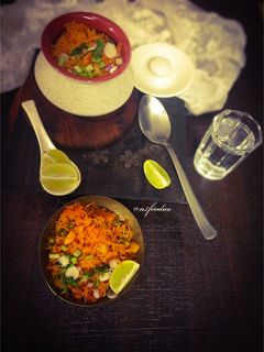 ખીચડી (Khichdi recipe in gujarati) રેસીપી મુખ્ય ફોટો