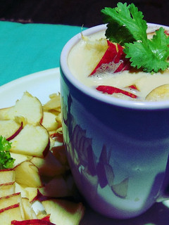 ஆப்பிள் ஹேர்ப் டீ (Apple Herb TEa Recipe in Tamil) செய்முறை முக்கிய புகைப்படம்