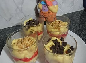 Una foto de Postre individual con crema pastelera 🍧