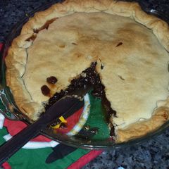 A picture of Old Fashioned Raisin Pie.