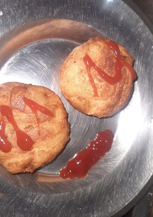 ब्रेड रोल (bread roll recipe in Hindi) रेसिपी मुख्य फोटो