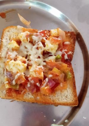 चीज़ सैंडविच (cheese sandwich recipe in Hindi) रेसिपी मुख्य फोटो