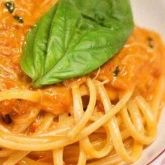 A picture of Tomato Cream Pasta with Crabmeat.