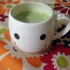 A picture of For Dieters:The Rules For Preparing an Easy Green Smoothie.