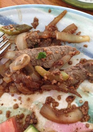 A picture of Garlic Stir fried Beef.