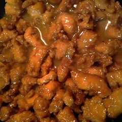 orange chicken A picture of orange chicken.