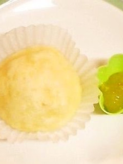 A picture of Chewy Steamed Bread with Mochiko & Pancake Mix.