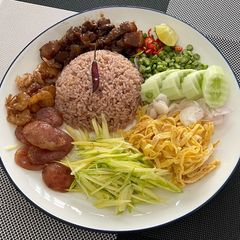 A picture of Shrimp Paste Fried Rice.