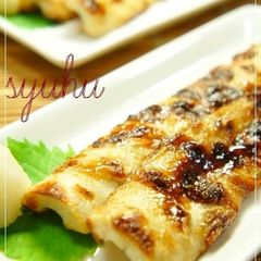 A picture of Eel Kabayaki with Grilled Chikuwa.