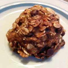 A picture of Gluten and dairy-free banana chocolate chip cookies.