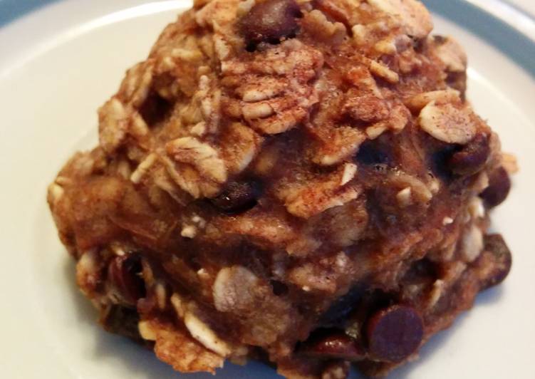 Recipe of Award-winning Gluten and dairy-free banana chocolate chip cookies