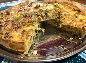 Una foto de Tarta de puerros y choclo con pollo