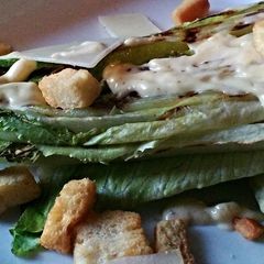 A picture of Grilled Caesar Salad.