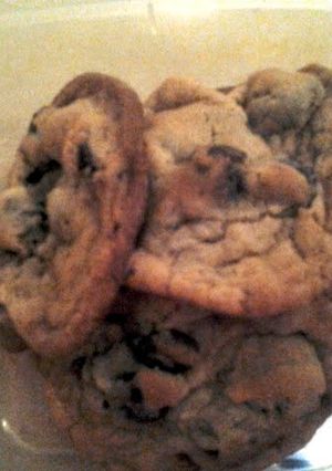 A picture of chocolate chip cookies.