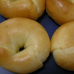 A picture of Basic Cake Flour Bagels.