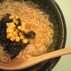 A picture of On a Diet! Shirataki Noodle Soy Sauce Ramen.