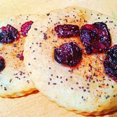 A picture of Ray's Pie Crust Craisin Cookies.