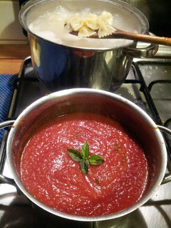 A picture of AMIES Napoli TOMATO Sauce.