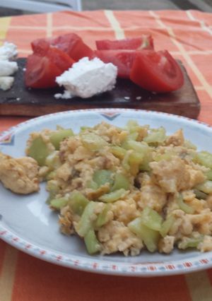 A picture of Summer Scrumble Eggs with Peppers.