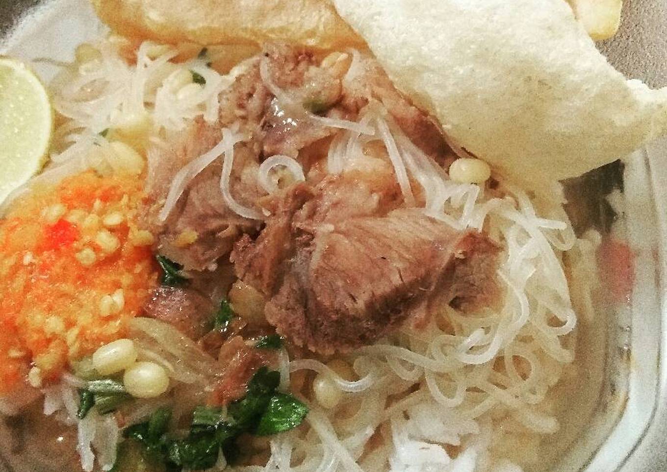 Soto Daging Kuah Bening