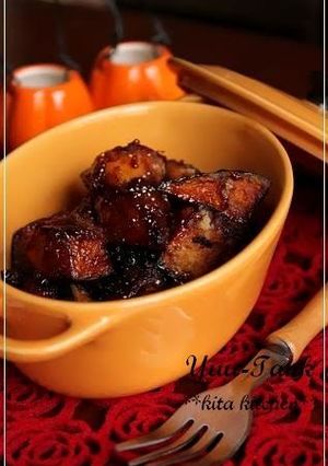 A picture of Sweet and Spicy Kabocha Squash in a Thick Vinegar Sauce.