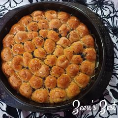 A picture of Combination Flour Innovative Honeycomb Bread.
