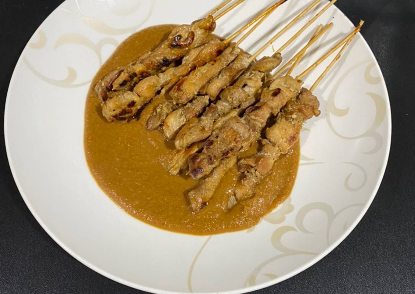 Sate ayam khas senayan