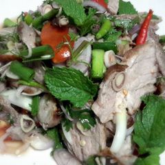 A picture of Kanya's Spicy Pork Salad with Lemongrass and Mints.