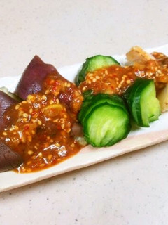 A picture of Steamed Aubergine and Baby Scallops with Chili, Vinegar and Miso Sauce.