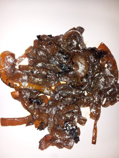 A picture of Caramelized onions.