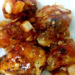 A picture of My Chilli & Garlic Chicken Thighs 🥰.